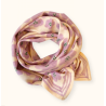 Grand foulard en coton motif floral Flora Bold lavande – Apaches Collections chez Boêtique