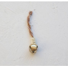 Cloche avec perles
