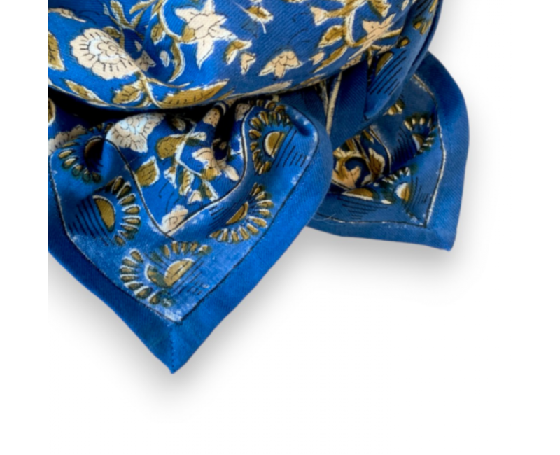 Grand foulard Apaches Latika Soleil - Bleu Klein