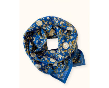 Grand foulard Apaches Latika Soleil - Bleu Klein