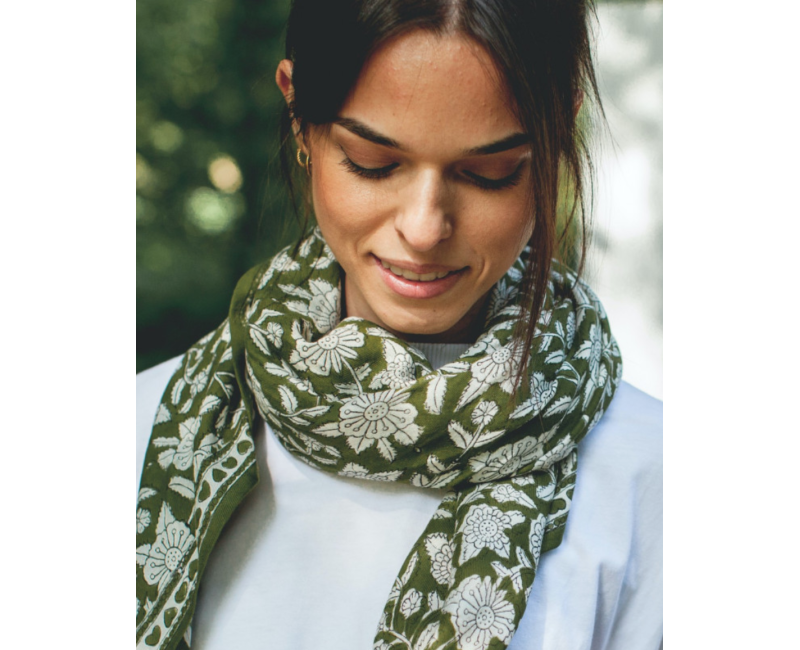 Grand Foulard Apaches Latika Coeur - Orties