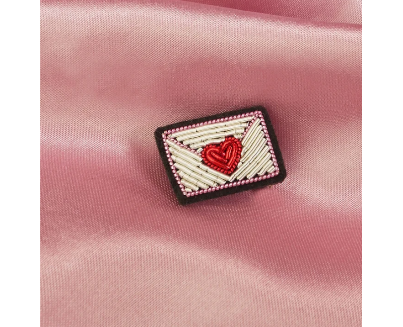 Broche mini enveloppe