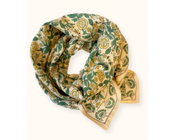 Grand foulard Apaches...