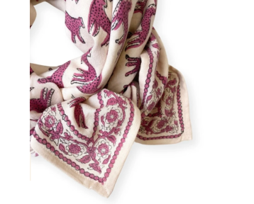 Grand foulard en coton motif Bengale macadamia – Apaches Collections chez Boêtique