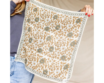 Petit foulard laine Apaches Asha - coeur macadamia