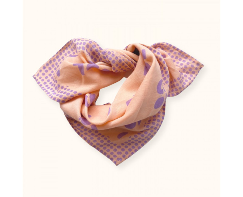 Petit foulard en coton motif papillon – Apaches Collections chez Boêtique Petit foulard en coton motif papillon – Apaches Collections chez Boêtique