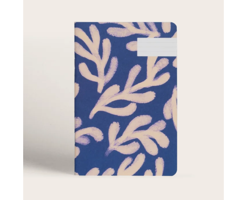 Carnet lignées Mouvement bleu 14x21 cm – Season Paper chez Boêtique Carnet lignées Mouvement bleu 14x21 cm – Season Paper chez Boêtique