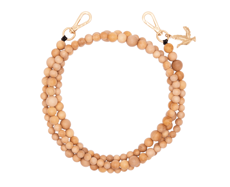 Bandoulière Arielle Naturel en perles de bois avec mousquetons dorés – Louvini Bandoulière Arielle Naturel en perles de bois avec mousquetons dorés – Louvini