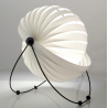 Lampe design Eclipse inclinable en plastique blanc – Boêtique Vannes